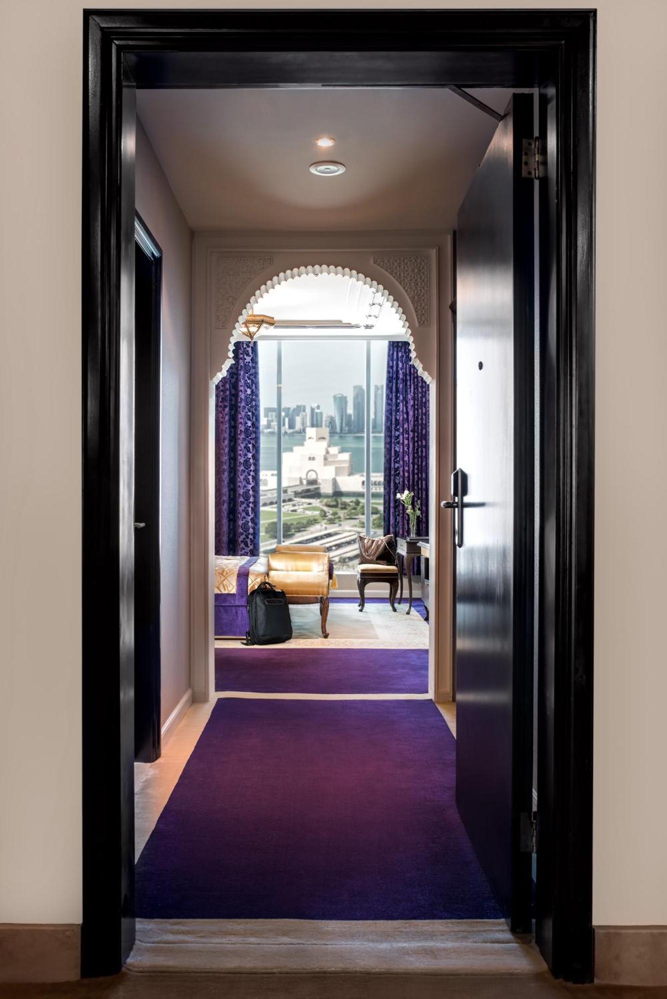 Saraya Corniche Hotel Doha Exterior photo